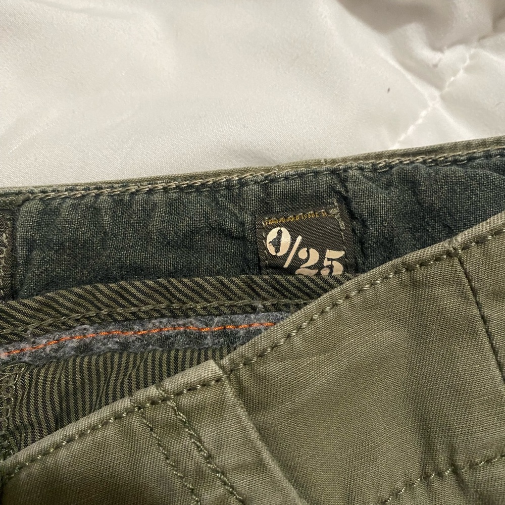 Lucky brand women’s cargo jeans - Picture 3 of 4